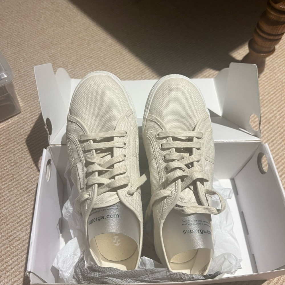 Superga Women's Low-Top Cream Canvas Sneakers - Picture 1 of 5